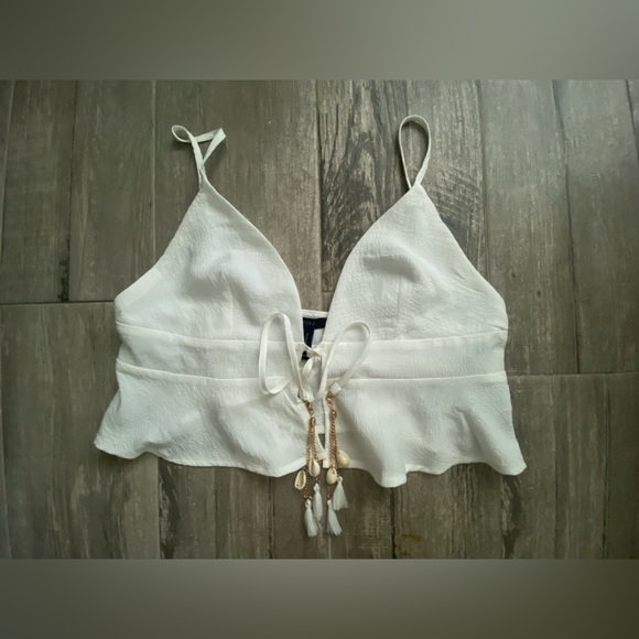 Forever 21 Tops - Woven top forever 21 -NWT